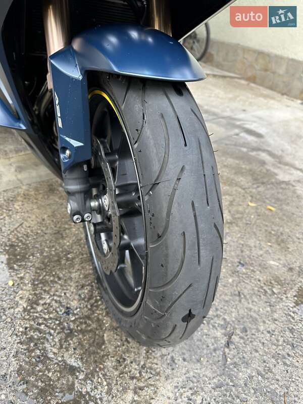 Спортбайк Honda CBR 400R 2022 в Днепре