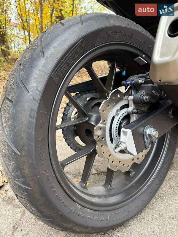 Спортбайк Honda CBR 400R 2016 в Києві