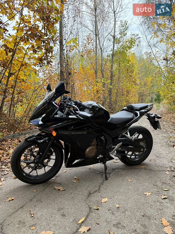 Спортбайк Honda CBR 400R 2016 в Києві