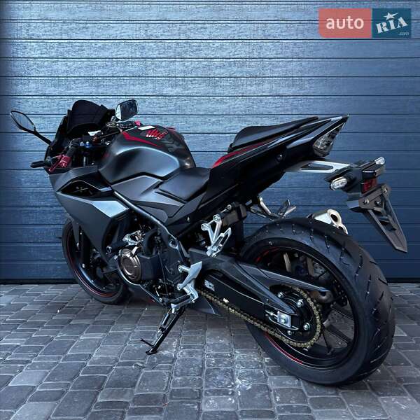 Мотоцикл Без обтекателей (Naked bike) Honda CBR 400R 2020 в Белой Церкви фото 7 Мотоцикл Без обтекателей (Naked bike) Honda CBR 400R 2020 в Белой Церкви