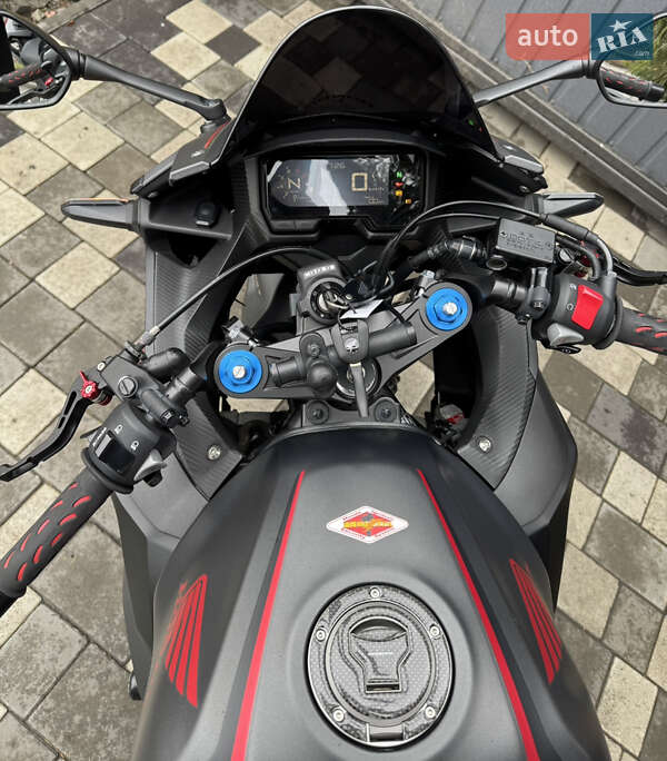 Спортбайк Honda CBR 400R 2019 в Новомосковську фото 12 Спортбайк Honda CBR 400R 2019 в Новомосковську