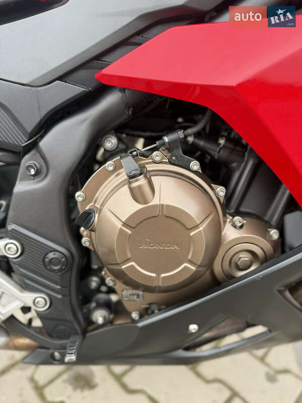 Спортбайк Honda CBR 400R 2016 в Коломые