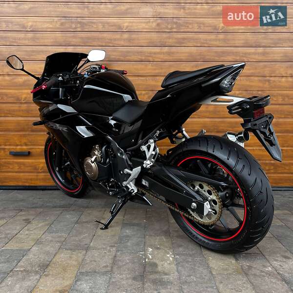 Мотоцикл Без обтекателей (Naked bike) Honda CBR 400R 2017 в Белой Церкви