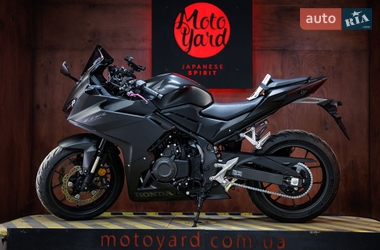 Спортбайк Honda CBR 400R 2024 в Днепре