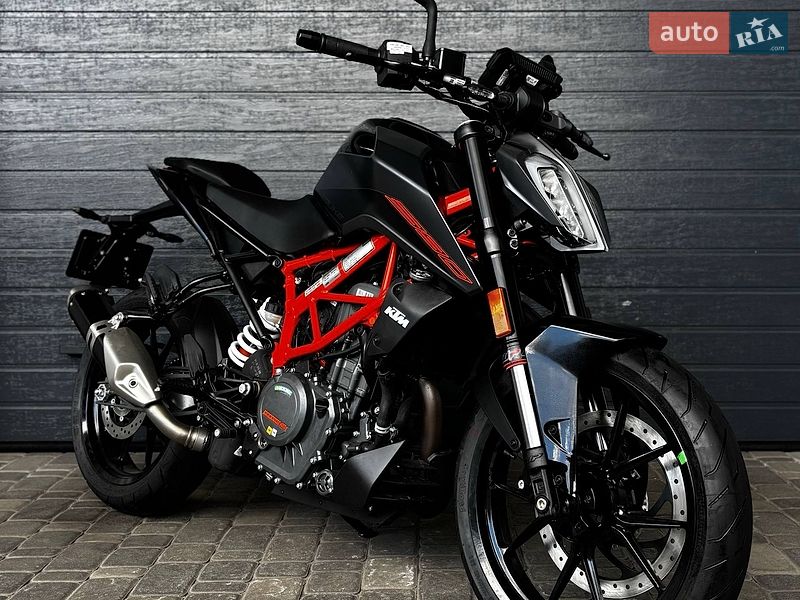 Honda CBR 400R 2023