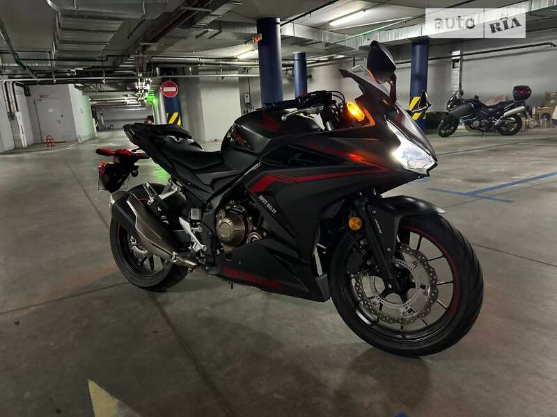 Спортбайк Honda CBR 500R 2021 в Киеве