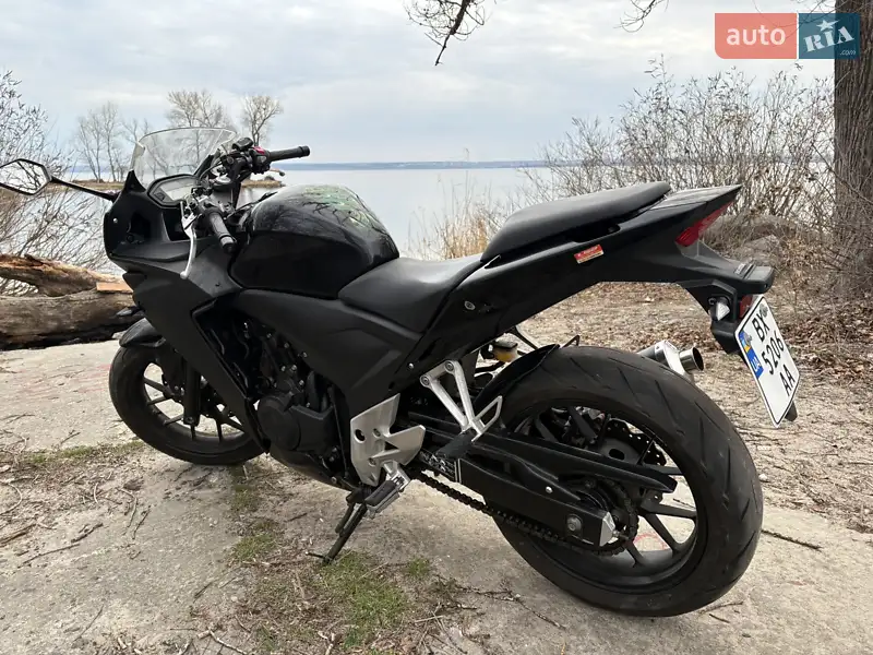 Спортбайк Honda CBR 500R 2016 в 