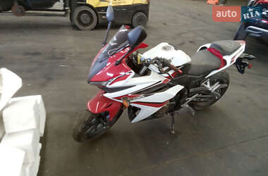 Спортбайк Honda CBR 500R 2018 в Киеве
