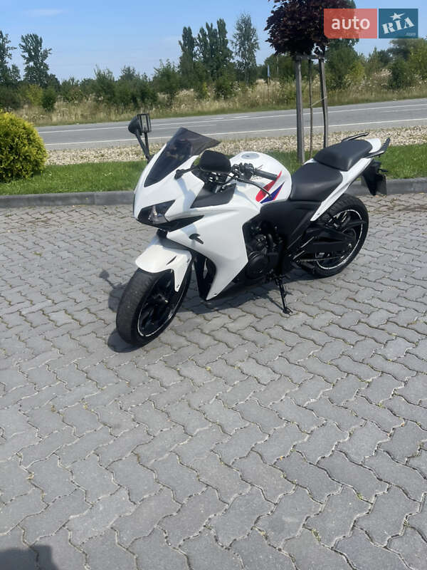 Мини спорт Honda CBR 500R 2016 в Ивано-Франковске