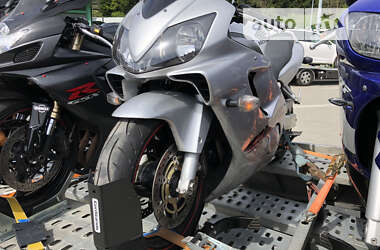 Спортбайк Honda CBR 600F4i 2002 в Виннице