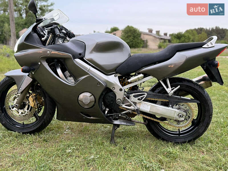 Мотоцикл Спорт-туризм Honda CBR 600F4i 2005 в Луцке фото 10 Мотоцикл Спорт-туризм Honda CBR 600F4i 2005 в Луцке