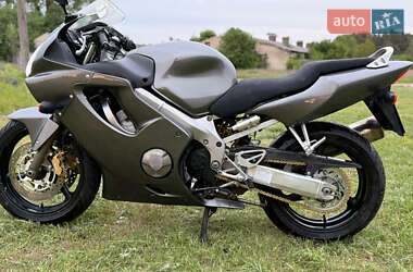 Мотоцикл Спорт-туризм Honda CBR 600F4i 2005 в 
