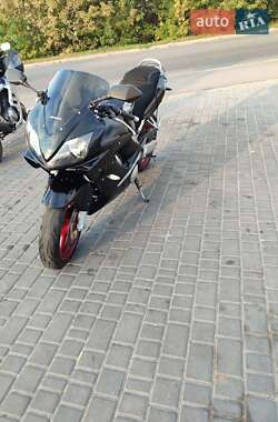 Мотоцикл Спорт-туризм Honda CBR 600F4i 2003 в 