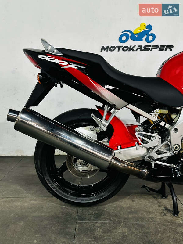 Спортбайк Honda CBR 600F4i 2005 в Бердичеві фото 23 Спортбайк Honda CBR 600F4i 2005 в Бердичеві