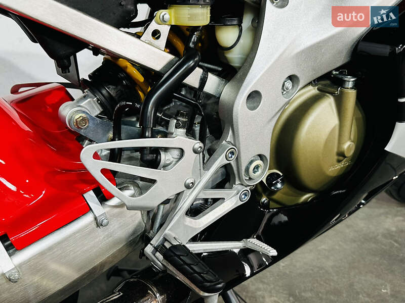 Спортбайк Honda CBR 600F4i 2005 в Бердичеві фото 27 Спортбайк Honda CBR 600F4i 2005 в Бердичеві