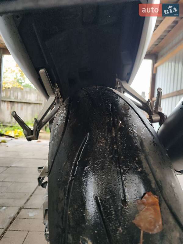 Спортбайк Honda CBR 600F4i 2005 в Конотопі фото 2 Спортбайк Honda CBR 600F4i 2005 в Конотопі