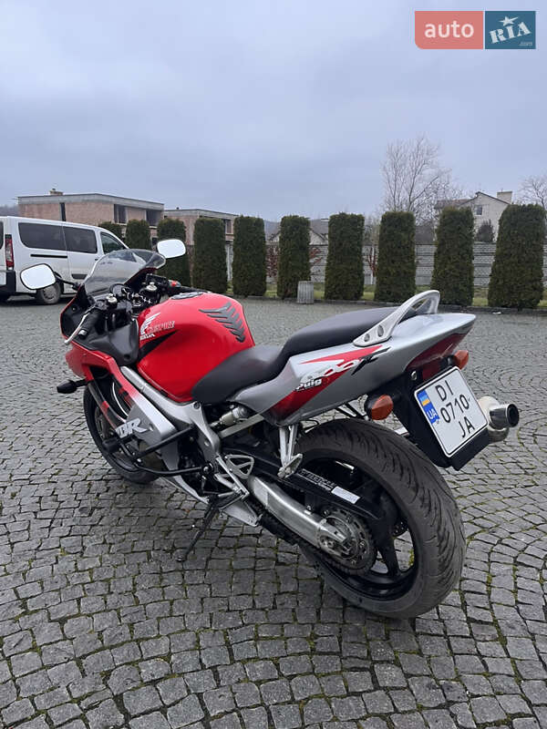 Спортбайк Honda CBR 600F4i 2003 в Жовкві