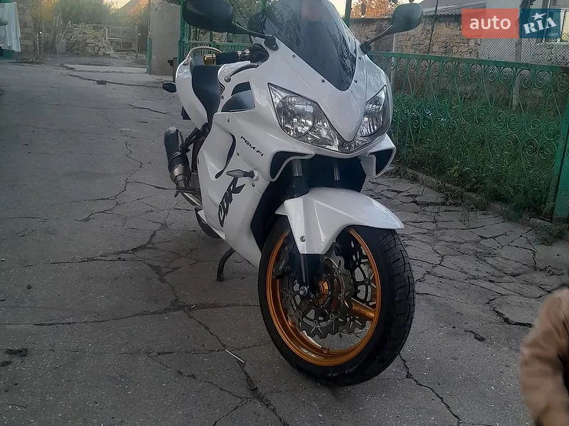 Honda CBR 600F4i 2002