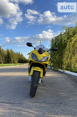 Мотоцикл Спорт-туризм Honda CBR 600F 2001 в Фастове