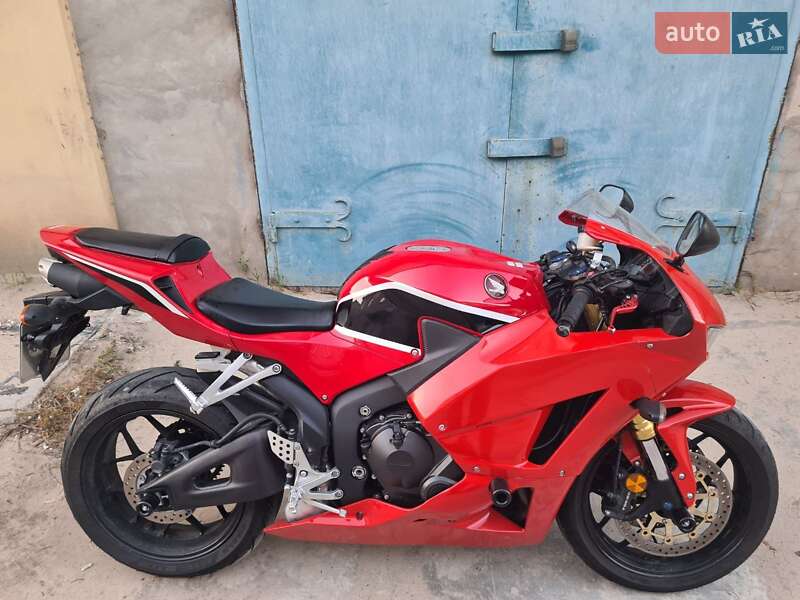 Мотоцикл Спорт-туризм Honda CBR 600F 2018 в Каменском