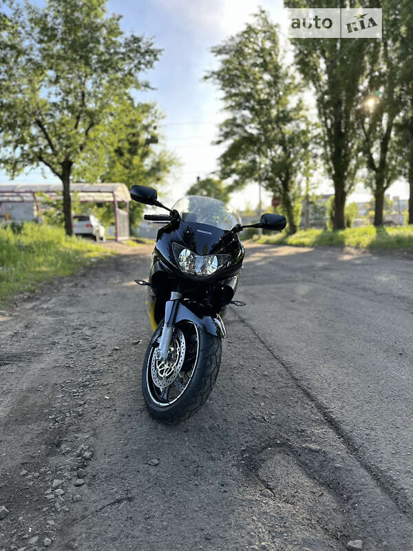 Мотоцикл Спорт-туризм Honda CBR 600F 1999 в Киеве