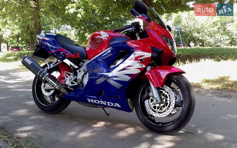Мотоцикл Спорт-туризм Honda CBR 600F 1999 в Харькове