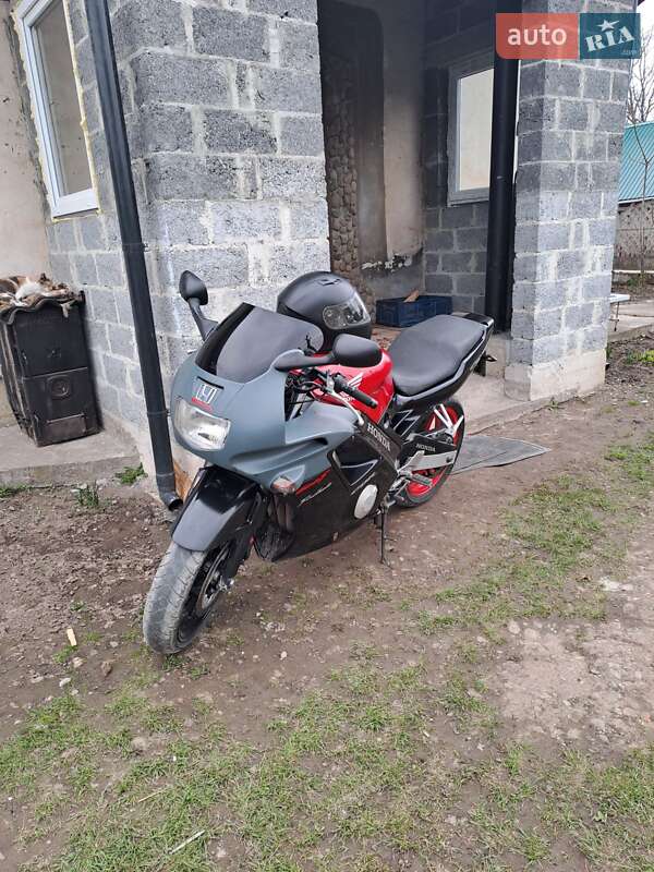 Спортбайк Honda CBR 600F 1993 в Ивано-Франковске