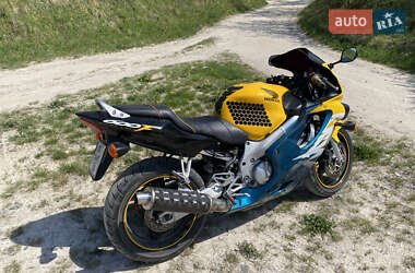 Мотоцикл Спорт-туризм Honda CBR 600F 1999 в 