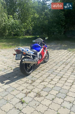 Мотоцикл Спорт-туризм Honda CBR 600F 2000 в 