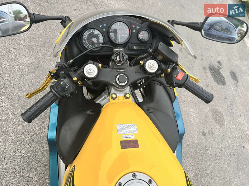 Спортбайк Honda CBR 600F 1999 в Києві