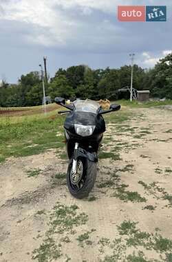 Спортбайк Honda CBR 600F 1998 в 