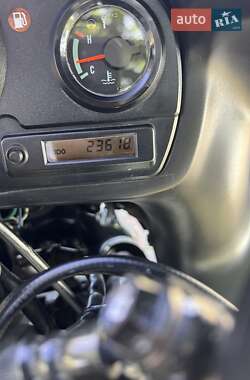 Спортбайк Honda CBR 600F 2000 в 
