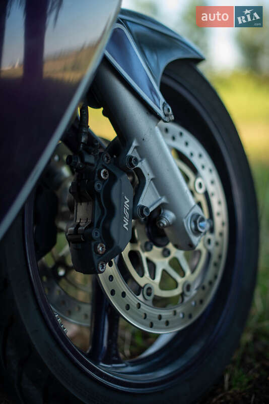 Спортбайк Honda CBR 600F 2000 в Переяславі