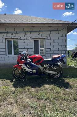 Мотоцикл Спорт-туризм Honda CBR 600F 1999 в 