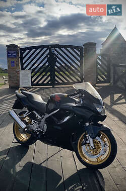 Спортбайк Honda CBR 600F 2000 в Тернополе