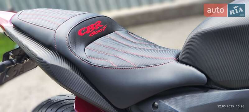 Спортбайк Honda CBR 600F 2012 в Хмельницком фото 4 Спортбайк Honda CBR 600F 2012 в Хмельницком