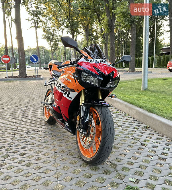 Спортбайк Honda CBR 600RR 2013 в Харькове