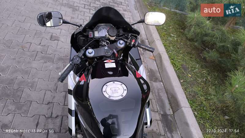 Спортбайк Honda CBR 600RR 2005 в Яготине
