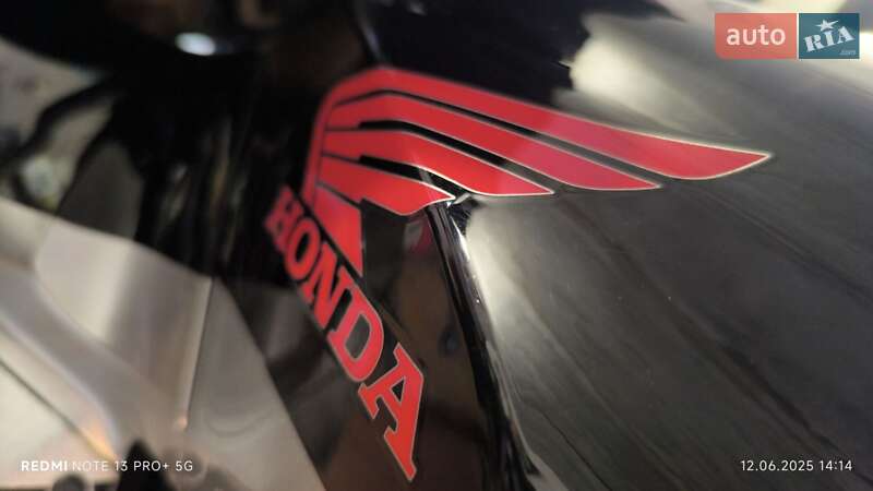 Спортбайк Honda CBR 600RR 2005 в Яготине