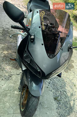 Спортбайк Honda CBR 600RR 2003 в 