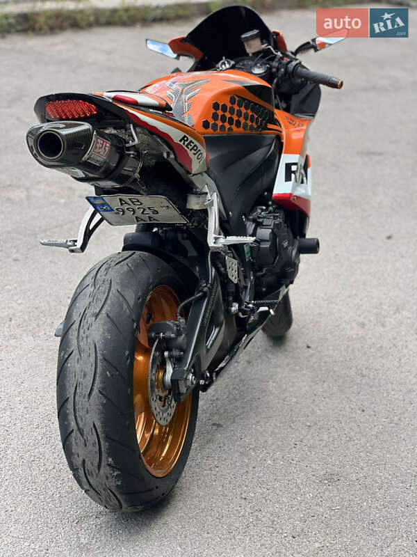 Спортбайк Honda CBR 600RR 2007 в Немирові