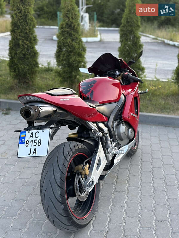 Спортбайк Honda CBR 600RR 2003 в Гусятині