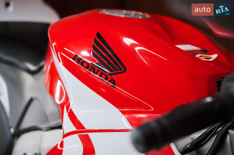 Спортбайк Honda CBR 600RR 2012 в Дніпрі