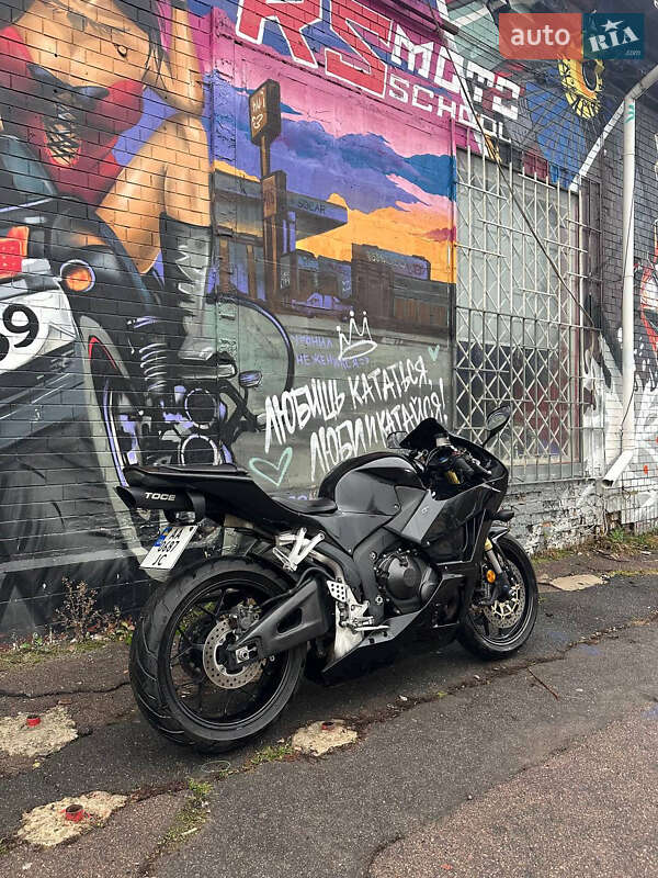 Спортбайк Honda CBR 600RR 2017 в Києві