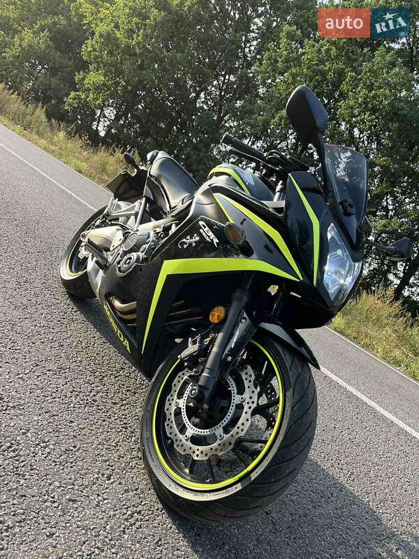 Мотоцикл Спорт-туризм Honda CBR 650F 2014 в Казатине