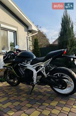 Мотоцикл Спорт-туризм Honda CBR 650F 2016 в 