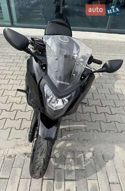 Мотоцикл Спорт-туризм Honda CBR 650F 2014 в 