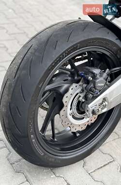 Мотоцикл Спорт-туризм Honda CBR 650F 2014 в 