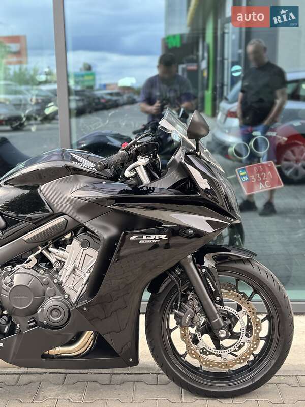Мотоцикл Спорт-туризм Honda CBR 650F 2014 в Ровно