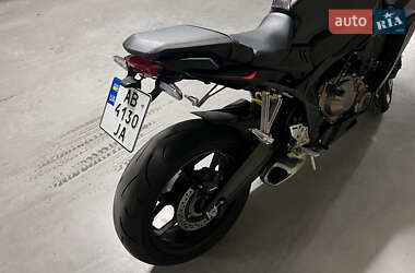 Мотоцикл Спорт-туризм Honda CBR 650R 2019 в 